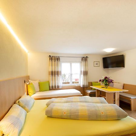 B & B Apartments Ortlerblick Sluderno Luaran gambar