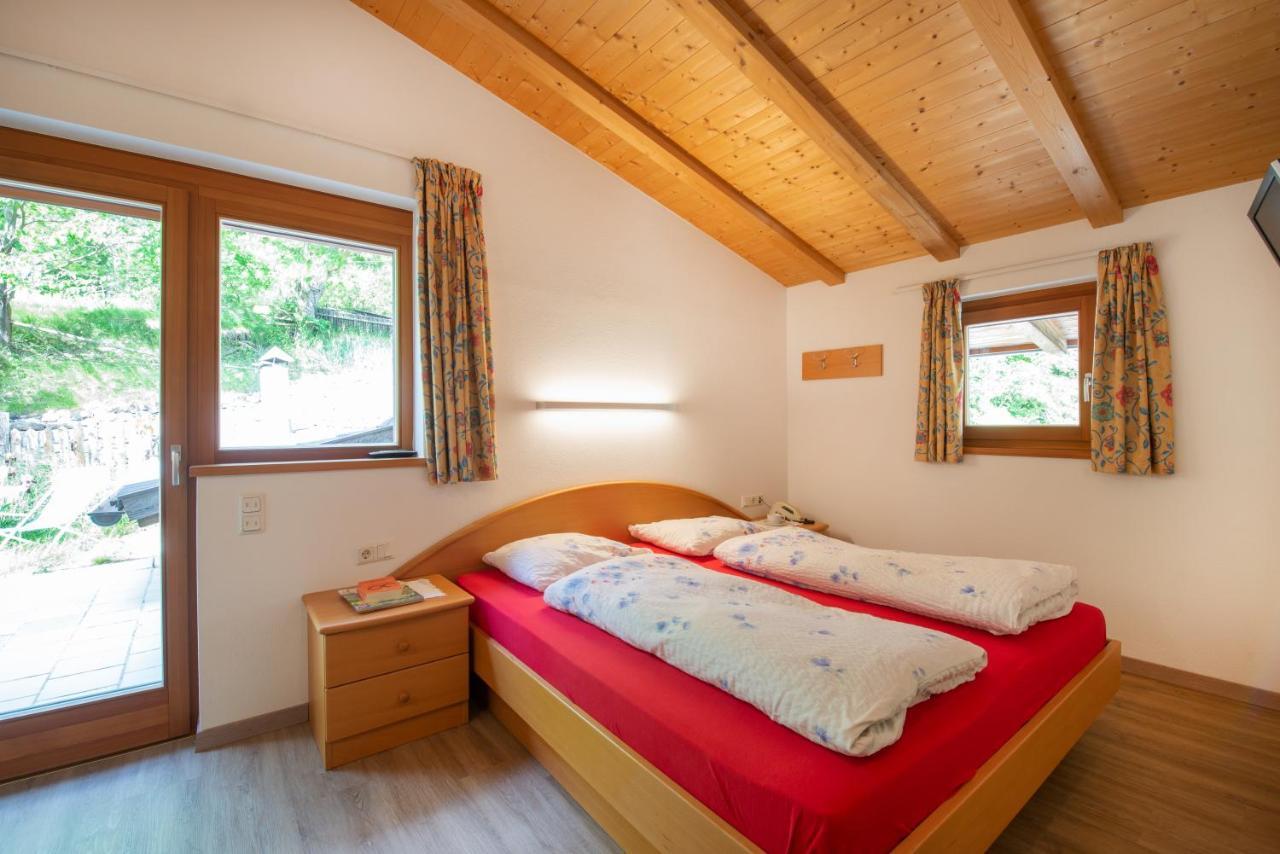 B & B Apartments Ortlerblick Sluderno Luaran gambar