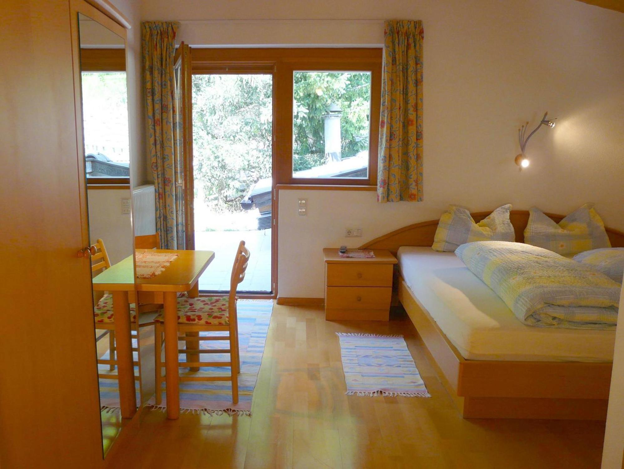 B & B Apartments Ortlerblick Sluderno Bilik gambar
