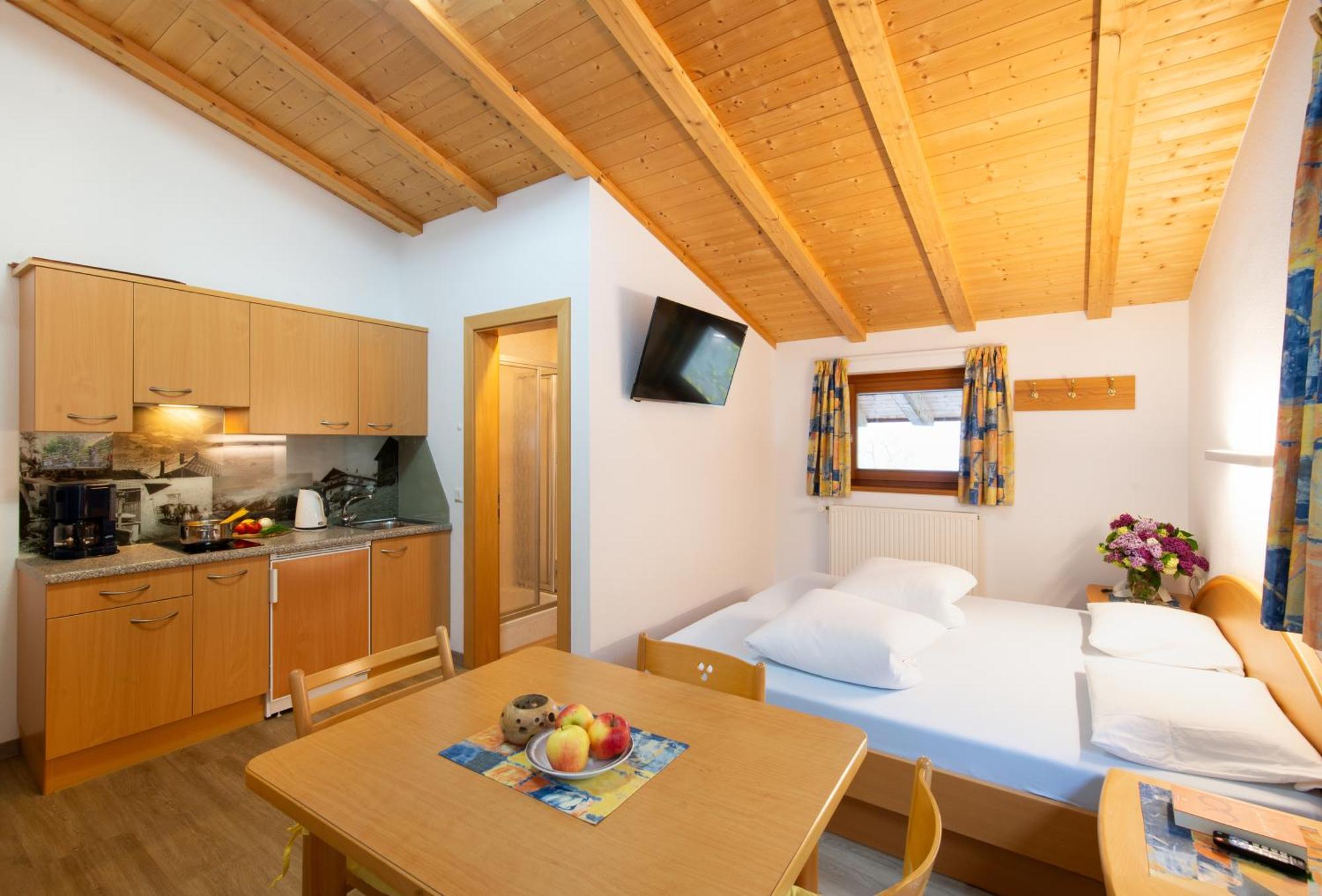 B & B Apartments Ortlerblick Sluderno Luaran gambar