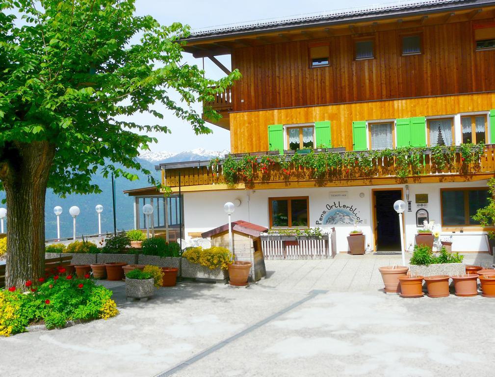 B & B Apartments Ortlerblick Sluderno Luaran gambar