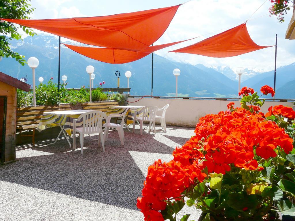 B & B Apartments Ortlerblick Sluderno Luaran gambar