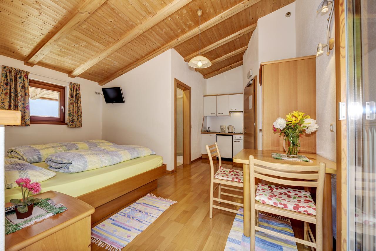 B & B Apartments Ortlerblick Sluderno Luaran gambar
