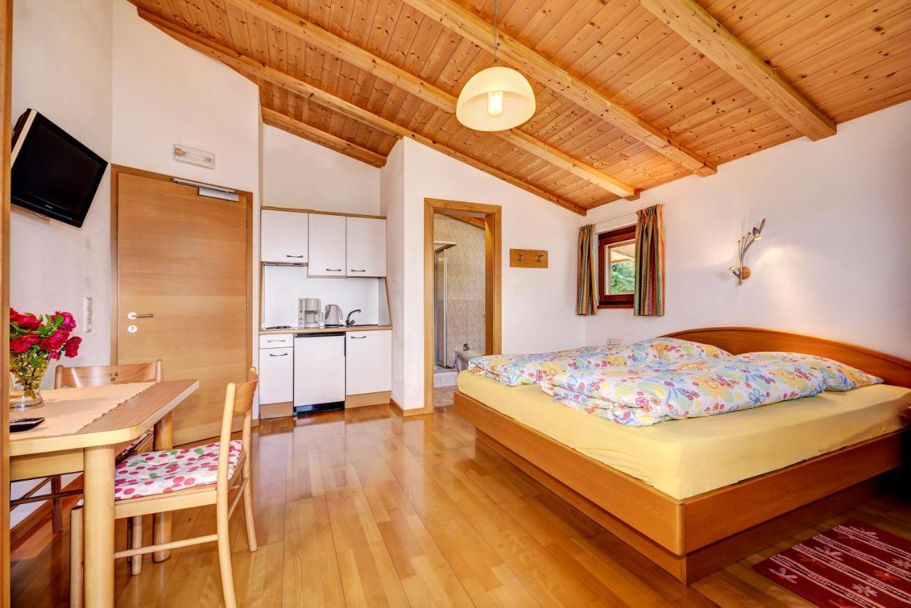 B & B Apartments Ortlerblick Sluderno Luaran gambar